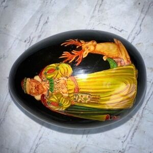 Vintage The Bombay Company Hand Painted Lacquered Egg Shaped Trinket Box
